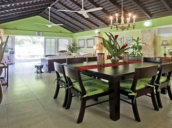 Paradise Beachfront Villas Rio Bueno Harbour 외부 사진